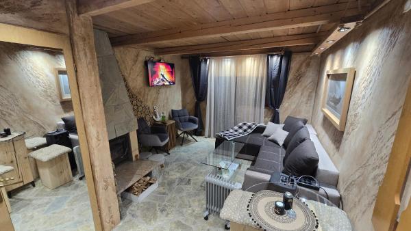 Weekend house Lokve - Retro, Book  Berane County hoteller med pool, Swimmingpool