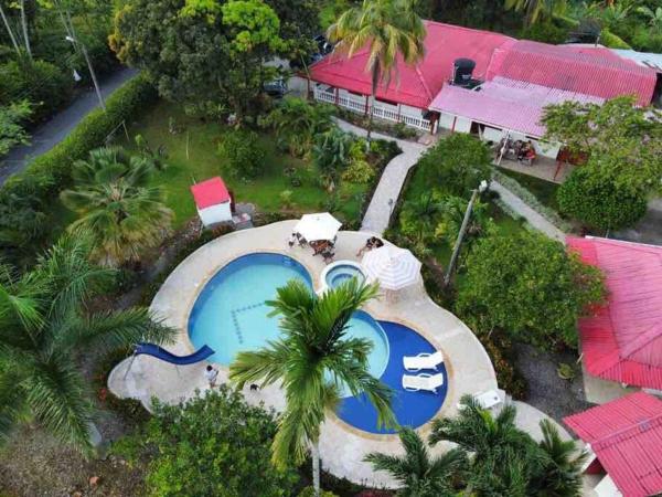 FINCA EL PORVENIR, Book  Meta hoteller med parkering, Parkering