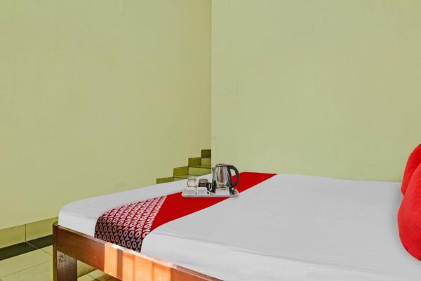 Hotel O jaapon, Book  Bara Bazar West Bengal