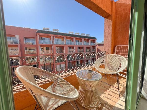 Stylish Stay downtown, Book  Marrakech-Tensift-Haouz hoteller med pool, Swimmingpool