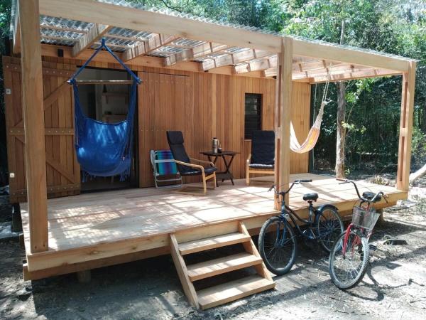 Hermosa Cabaña tinny cálida y muy equipada, Book  Colonia hoteller med parkering, Parkering