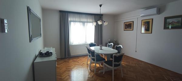 Rooms4U, Book  Karlovac Karlovac county