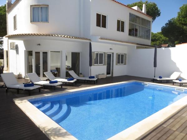 Luxury Villa with Private pool walking distance to beach and Marina, Book  Quarteira 