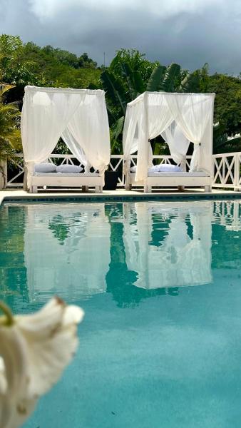 Villa Blanca, Las Terrenas, 4 chambres, Book  Samana hoteller med pool, Swimmingpool