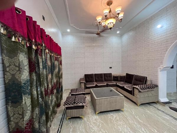 Aanandit aashiyana - A Blissful Place, Book  Dehradun Uttarakhand