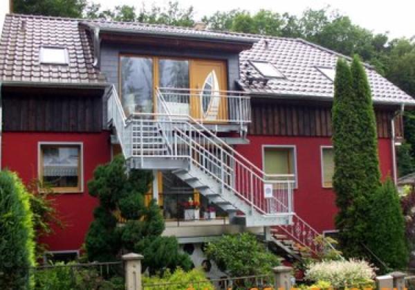 Waldresidenz - Gäste - Wohnung Neubrandenburg Buchenweg 14, Book  Neubrandenburg 