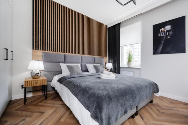 Piotrkowska Grand Avenue Apartments by BookingHost, Book Lejlighed Lodz hoteller med parkering, Parkering