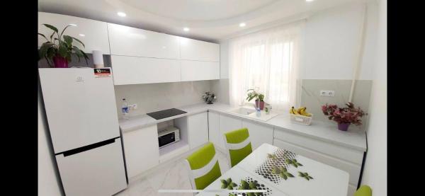 Apartament Chișinău centru, Book  Hoteller i Chișinău med parkering, Parkering
