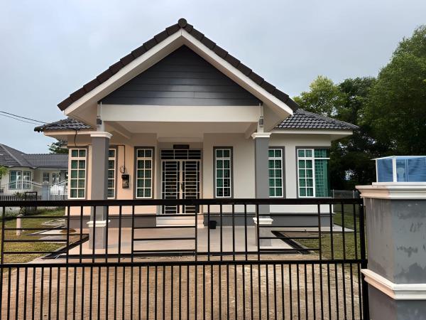 ANJUNG SARA Homestay, Book  Pasir Puteh Kelantan
