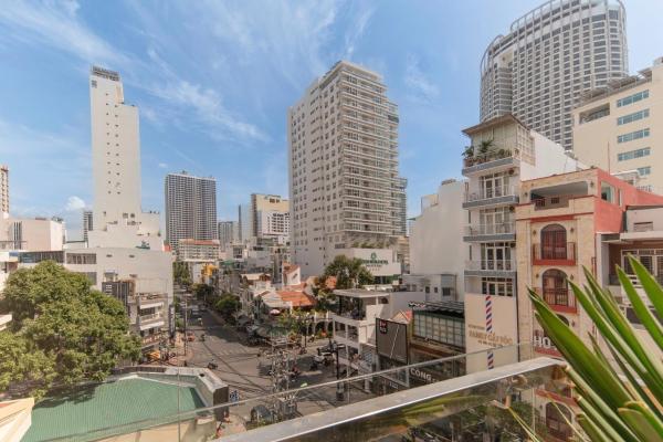 City view Modern Apt Bigbacony 5Br, Book  Nha Trang Khanh Hoa