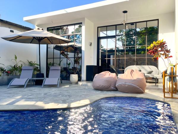 Tres Villas Kuta, Book  Lombok hoteller med parkering, Parkering