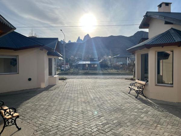 Hospedaje Melincue Chalten, Book  Hoteller i Patagonia med parkering, Parkering
