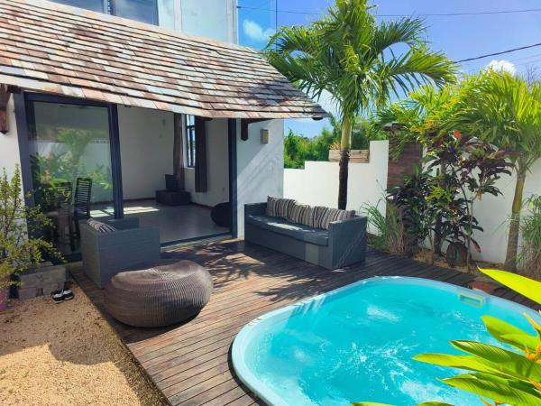 Villa Ti Paradis with pool, Book  Mauritius North Coast hoteller med pool, Swimmingpool