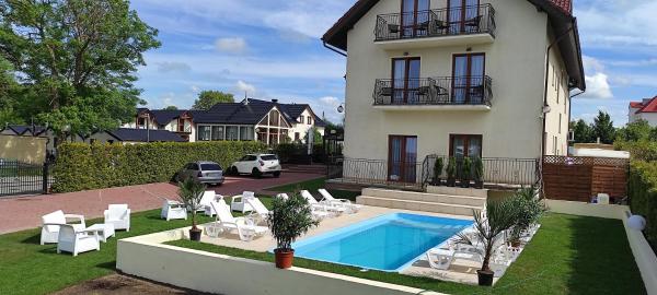Pensjonat Dolce Vita & SPA, Book  Hoteller i West Pomerania med pool, Swimmingpool