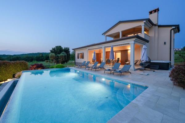 Villa Kadore, Book  Višnjan Central Istria