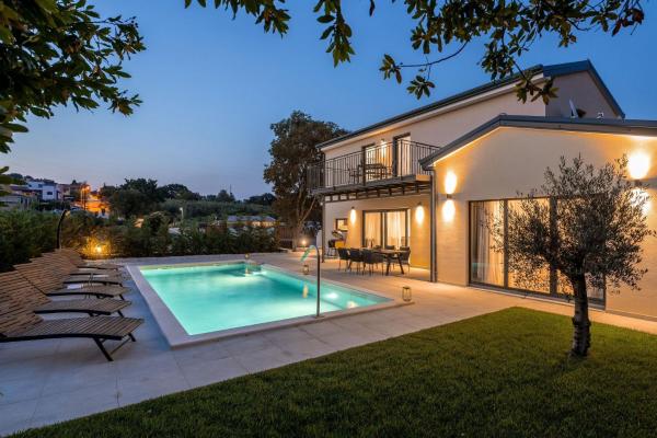 Villa Zara, Book  Musalez Poreč Riviera