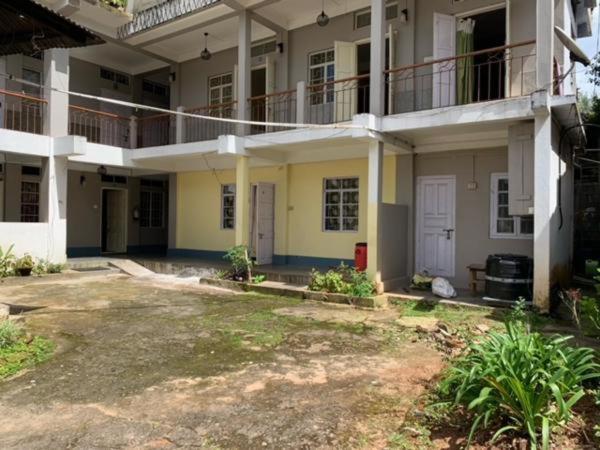 Sweet Home Guest House, Book  Shillong Meghalaya