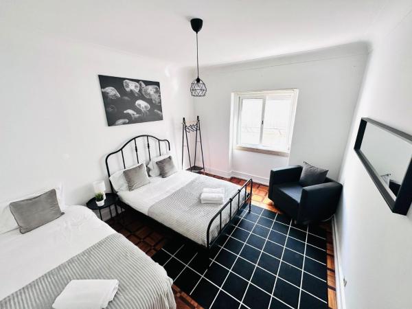 Luxury rooms next attractions and station, Book  Lisbon Region 