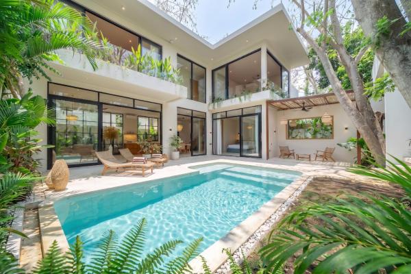 FeeelsV2 - Dreamy Villa with Private Pool, Book  Hoteller i Bali med pool, Swimmingpool