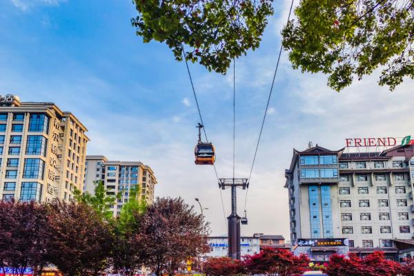 Dreamland Hotel, Book  Hunan hoteller med parkering, Parkering