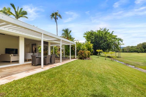 Mirage Resort Villa 162 with access to Sheraton Facilities, Book  Port Douglas Queensland