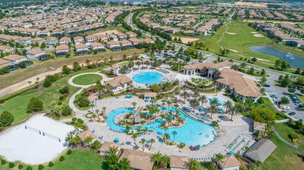 Luxury Villa Pool & Lazy River 20 Min To Disney, Book  SPA-hoteller i Florida, SPA
