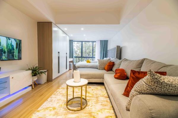 lovely fully furnished studio apartment in kilimani with unbeatable city views, Book  Nairobi Hoteller...
