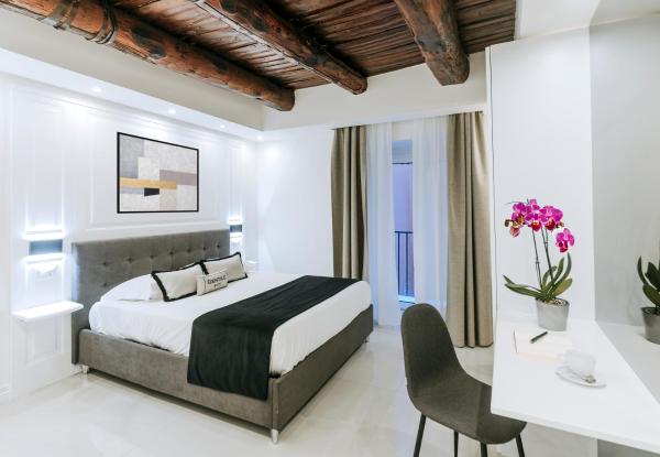 Gentile Suite Decumani, Book  Napoli Campania