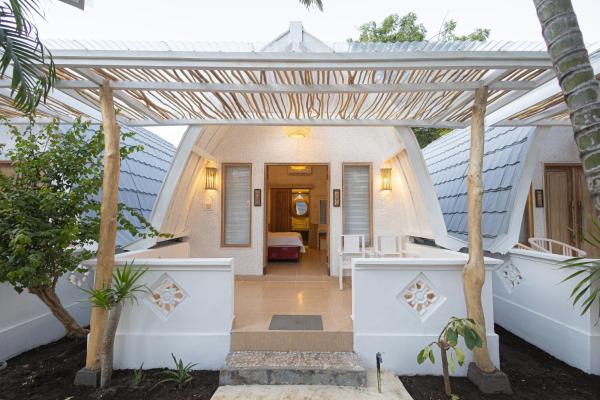 New Life Village, Book  Gili Trawangan 