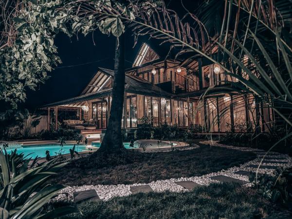 Casa Magick boutique Villa, Book  Gili Air 