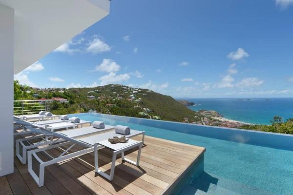 Lavish Villa with Overflow Pool, Book  Hoteller i Gustavia med pool, Swimmingpool