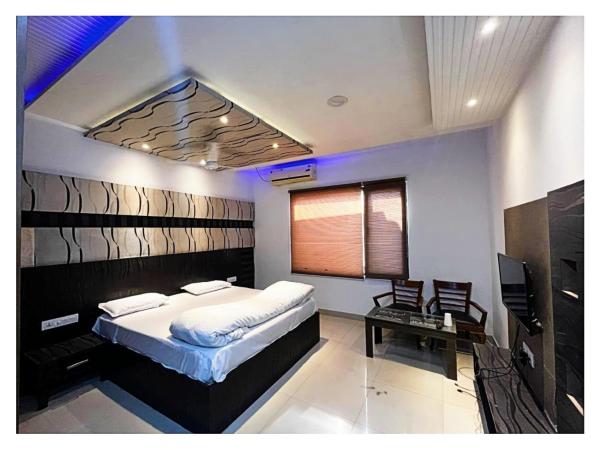 Hotel Alitus Nangal, Book  Nāngal Punjab