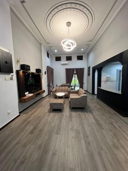 Eiffel Villa Homestay, Book  Simpang Empat Melaka