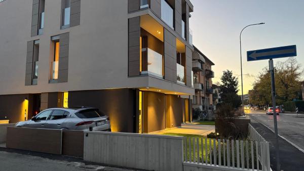 WELCOME residenza esclusiva via Liverani Imola, Book  Imola Bologna Province