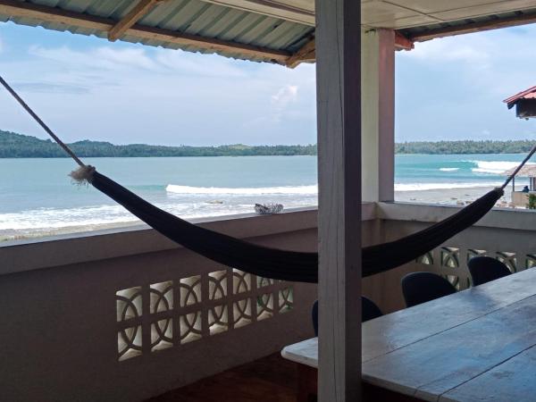 Sanali surf stay, Book  Lagudri Sumatra