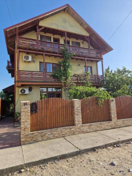 Casa Luca, Book  Sulina 