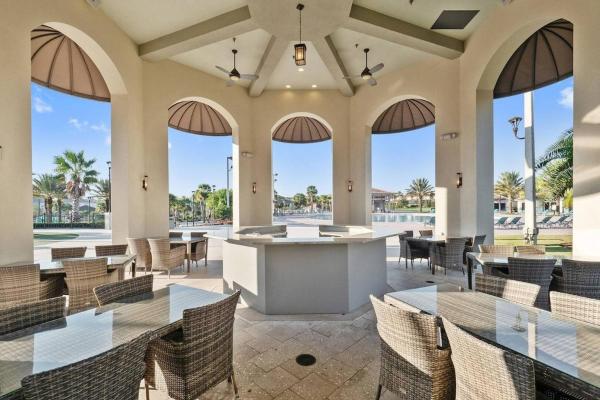 Disney 9BR Pool Villa- Games+Theater | Near Parks, Book  SPA-hoteller i Florida, SPA