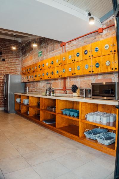 Bodegante CoLiving, Book  El Bajio hoteller med parkering, Parkering