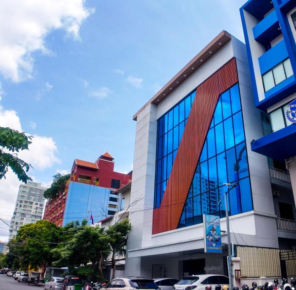 DLSD Hotel, Book  Daun Penh 