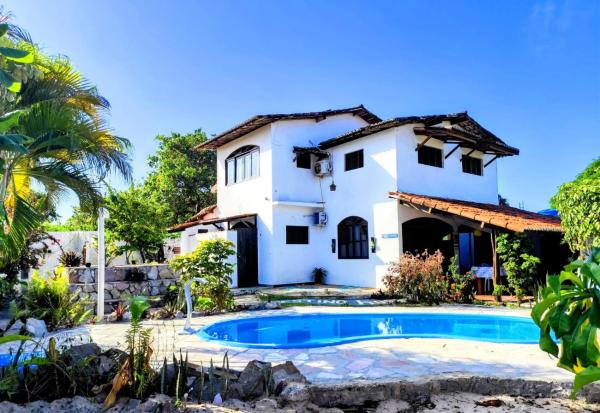 Pipa Universo, Book  Bahia hoteller med pool, Swimmingpool