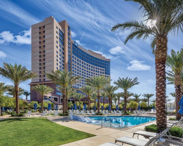 Wyndham Desert Blue 1BR Villa with Resort Access, Book  Missouri hoteller med parkering, Parkering