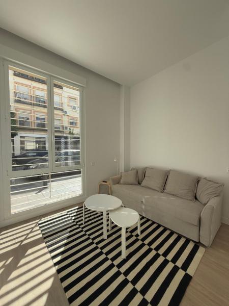 CAS Y RIO MINIHOME Triana, Book  Triana Seville, nær Edificio Expo