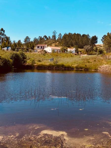 Monte das Raizes, Book  Alentejo hoteller med parkering, Parkering