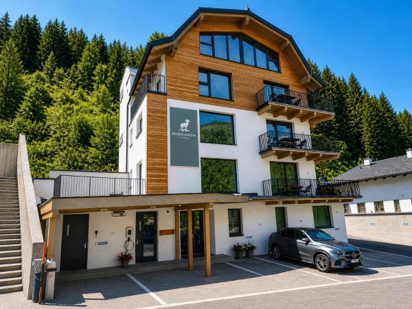 Bergschnucke homes - im Sommer inklusive Silvretta-Card, Book  Hoteller i Tyrol med parkering, Parkering