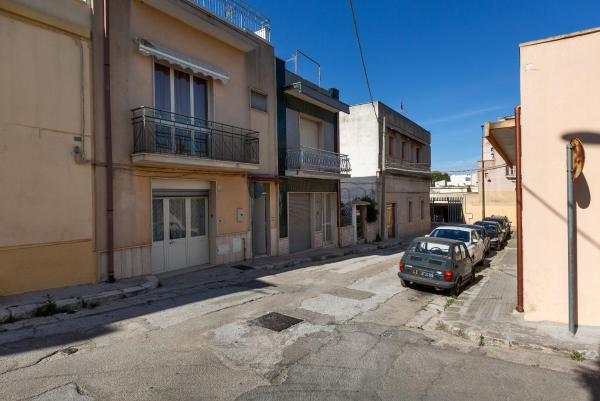 Casanella by BarbarHouse, Book  Casarano Salento