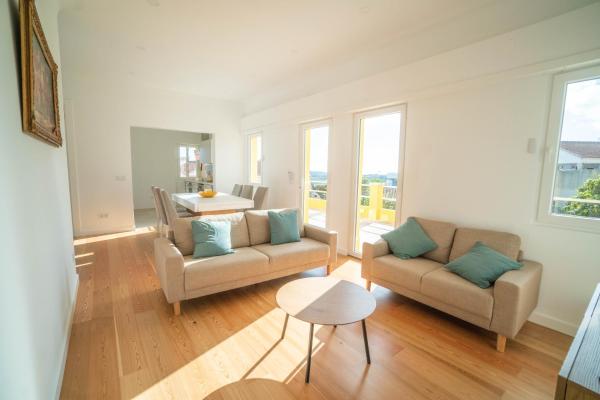 Casa Amarela 36, Book  Centro Region hoteller med parkering, Parkering