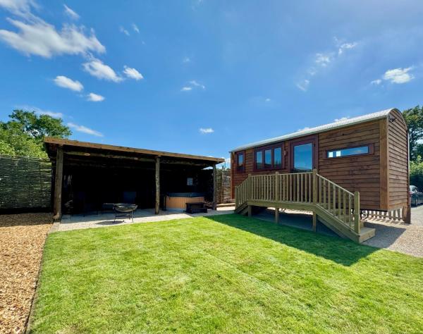 Copper Beech Executive Shepherds Hut, Book  Heather Storbritannien
