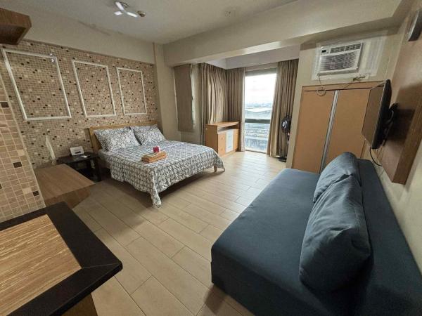 Rqui Rooms Near airport and Newport World Resorts, Book  Luzon hoteller med parkering, Parkering