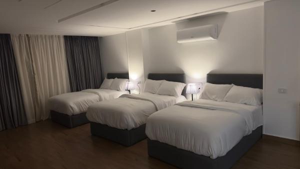 لوكاندة الحصري أكتوبر motel elhosary, Book Motel Hoteller i Giza Governorate med parkering, Parkering