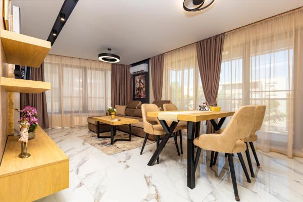 Urban Lux Apartments Center of Plovdiv by Flat Mаnager, Book Lejlighed Plovdiv Plovdiv